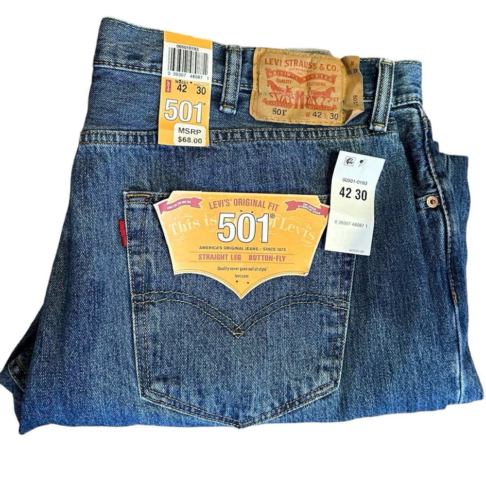 Levi's Men's 501 Original Fit Blue Jeans Straight Leg Button Fly 42 x 30 NWT